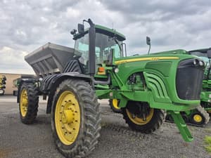 2006 John Deere 4920 Image