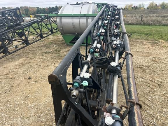 Image of John Deere 4920 equipment image 4