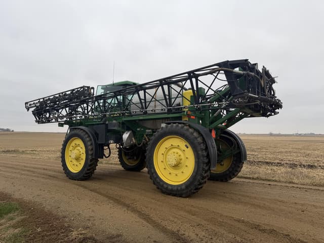 Image of John Deere 4920 equipment image 2