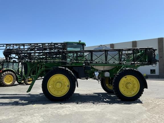 Image of John Deere 4920 equipment image 1