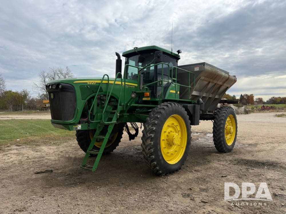 Image of John Deere 4920 Primary image