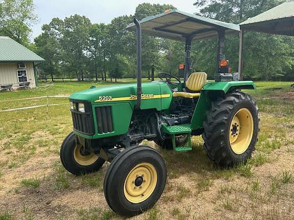 Image of John Deere 5203 Primary image