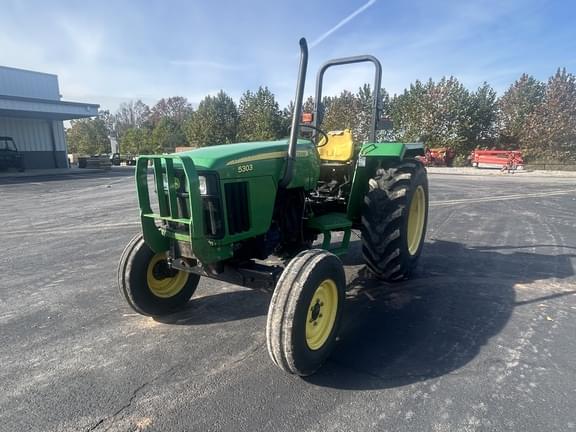 Image of John Deere 5303 equipment image 2
