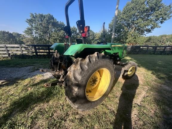 Image of John Deere 5303 equipment image 3