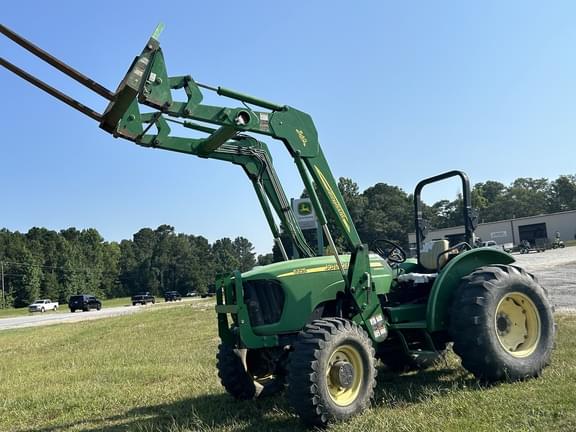 Image of John Deere 5325 equipment image 1
