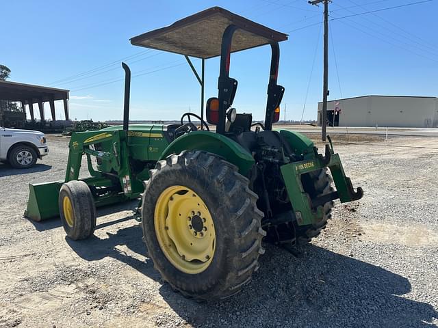 Image of John Deere 5325 equipment image 3