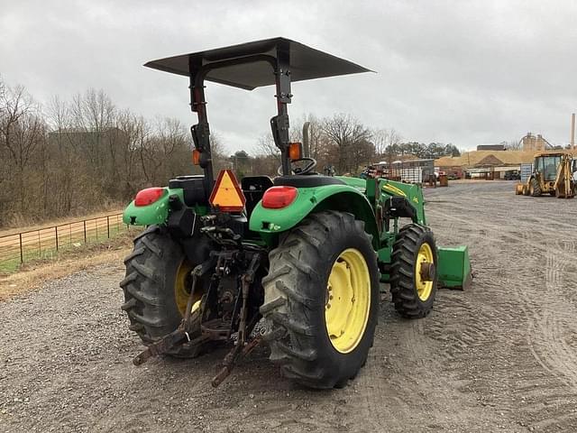 Image of John Deere 5325 equipment image 3