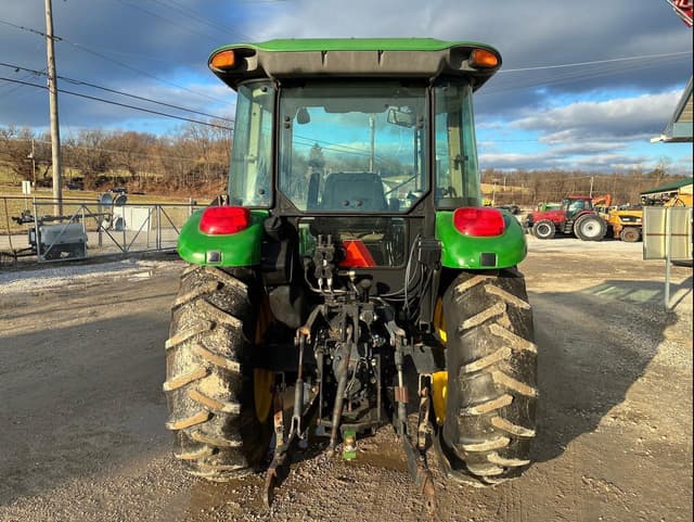 Image of John Deere 5425 equipment image 3