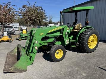 Main image John Deere 5425