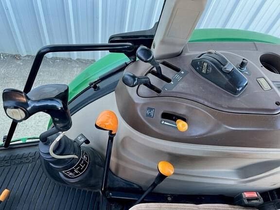 Main image John Deere 5425 17