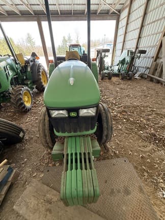 Image of John Deere 5425N equipment image 3