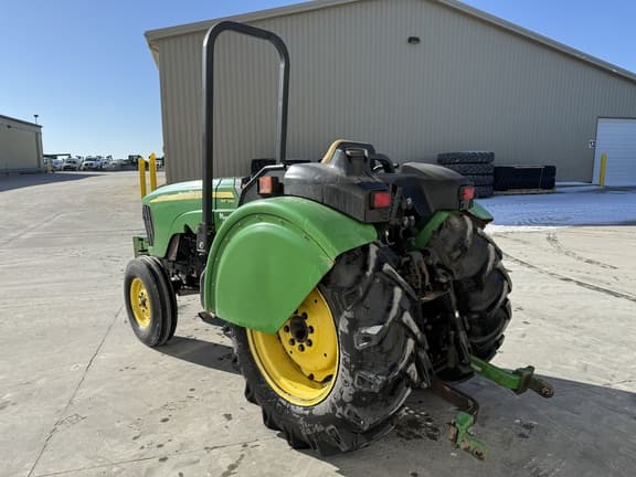 Image of John Deere 5425N equipment image 4