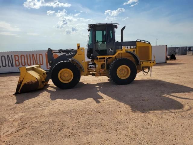 Image of John Deere 544J equipment image 1