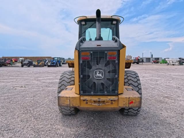 Image of John Deere 544J equipment image 3
