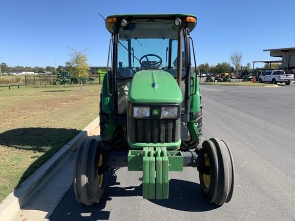 Image of John Deere 5525 equipment image 1