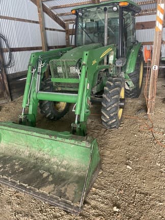Image of John Deere 5525 equipment image 3