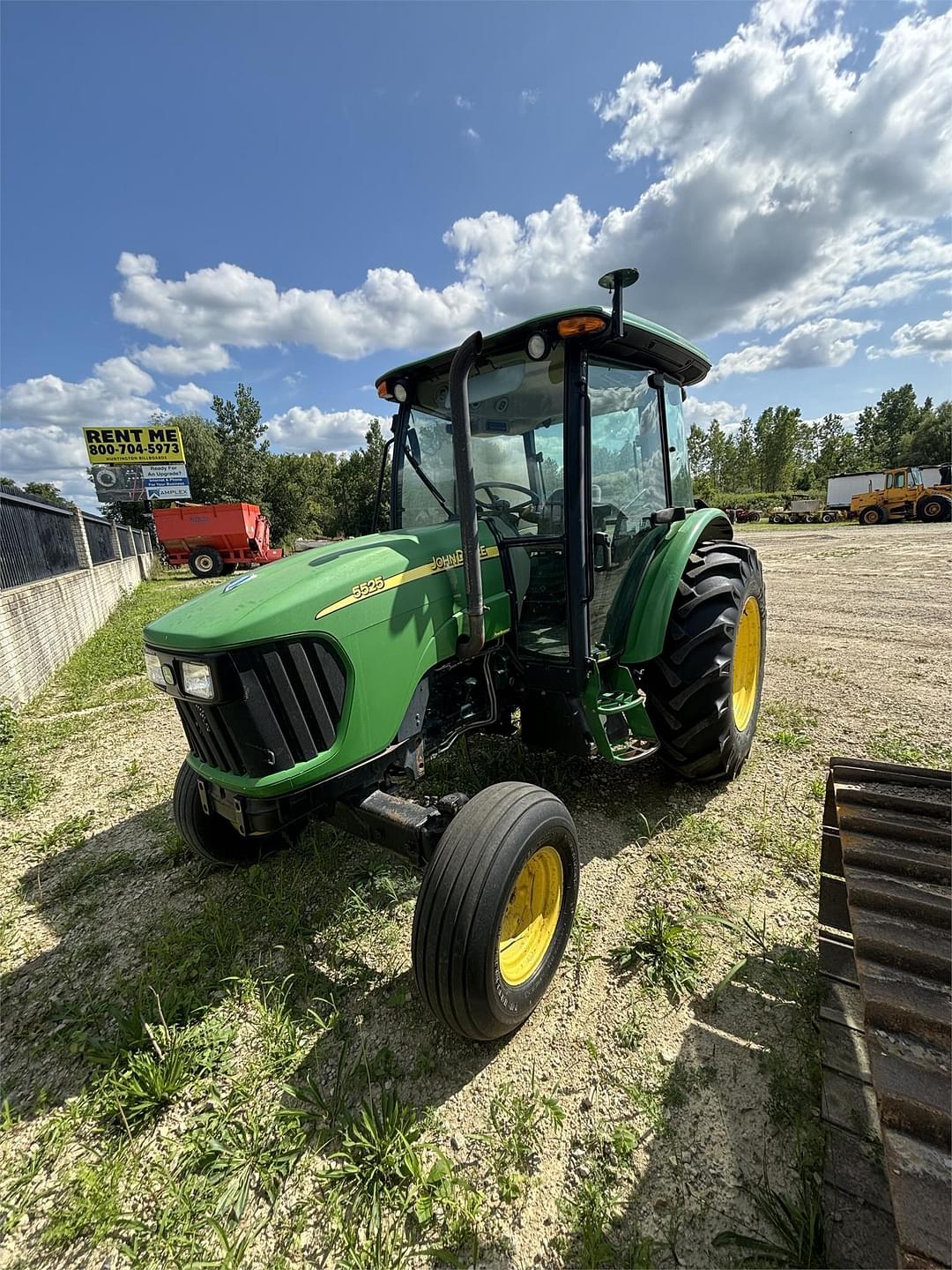 Image of John Deere 5525 Image 0