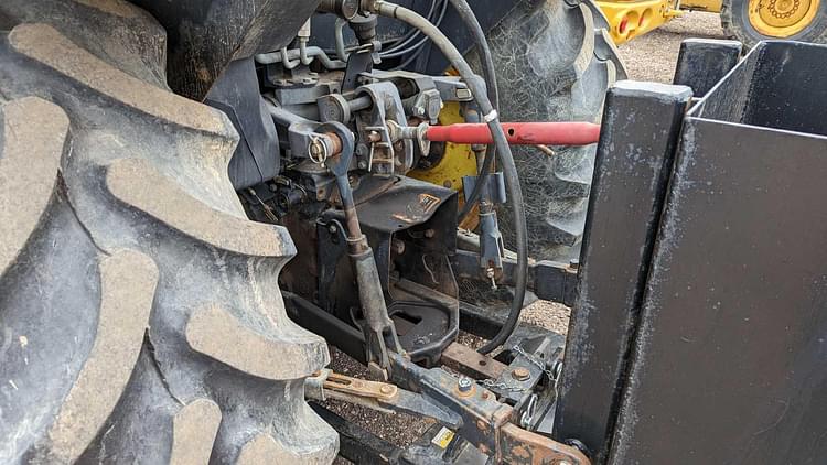 Main image John Deere 5525 11