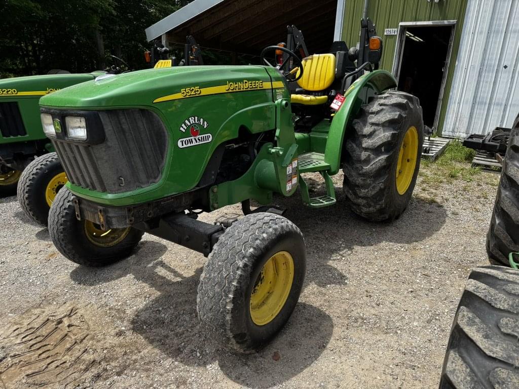 Image of John Deere 5525 Primary Image