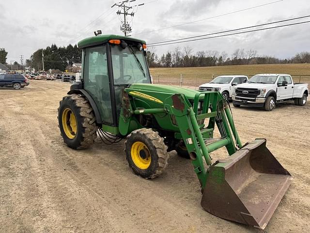 Image of John Deere 5525 equipment image 2