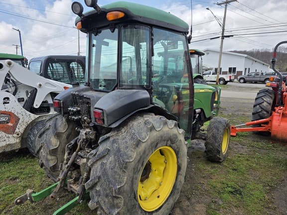 Image of John Deere 5525N equipment image 3