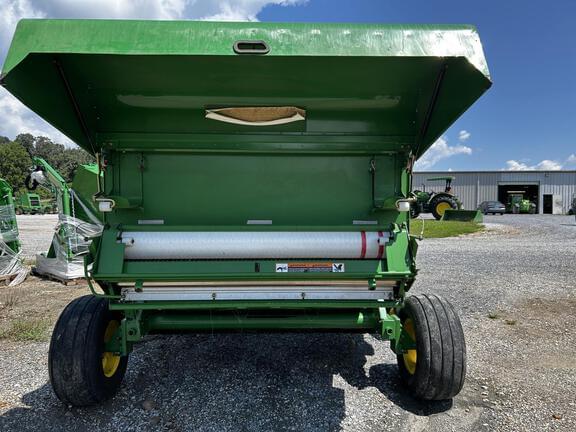 Image of John Deere 557 equipment image 2