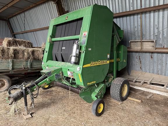 Image of John Deere 567 MegaWide Primary image