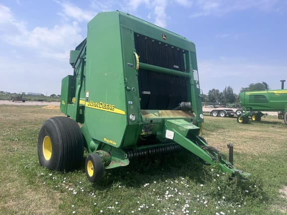 2006 John Deere 567 MegaWide Equipment Image0