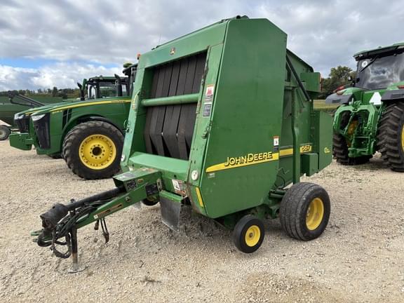 Image of John Deere 567 Primary image