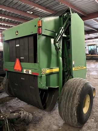 Image of John Deere 567 MegaWide equipment image 3