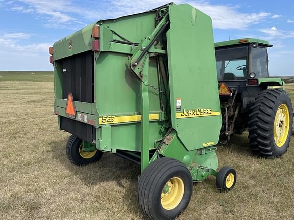 Image of John Deere 567 MegaWide equipment image 1