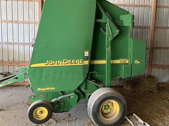 Image of John Deere 567 MegaWide equipment image 3