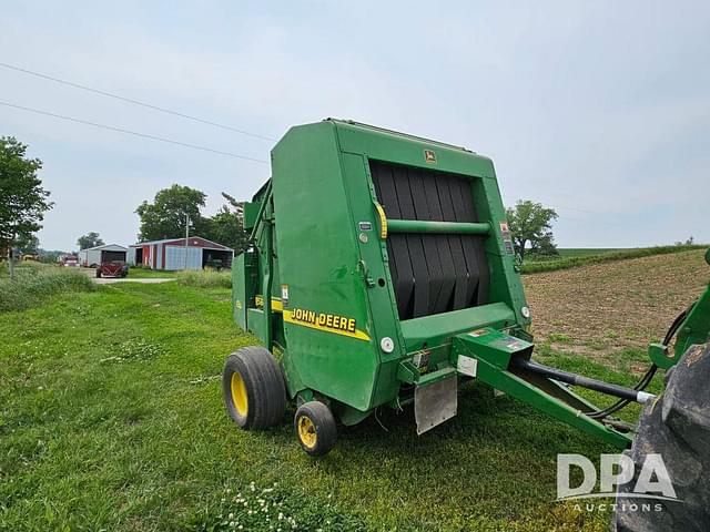 Image of John Deere 567 equipment image 3