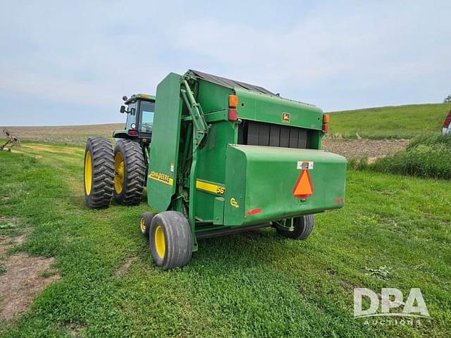 Image of John Deere 567 equipment image 1