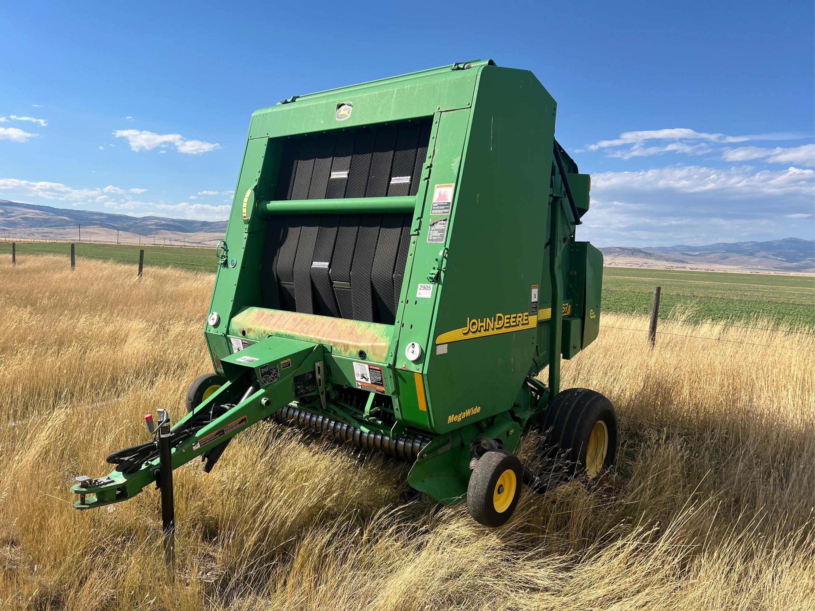 Main image John Deere 567