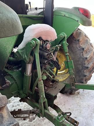 Image of John Deere 6215 equipment image 4