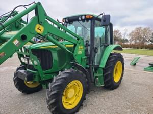 2006 John Deere 6220 Image