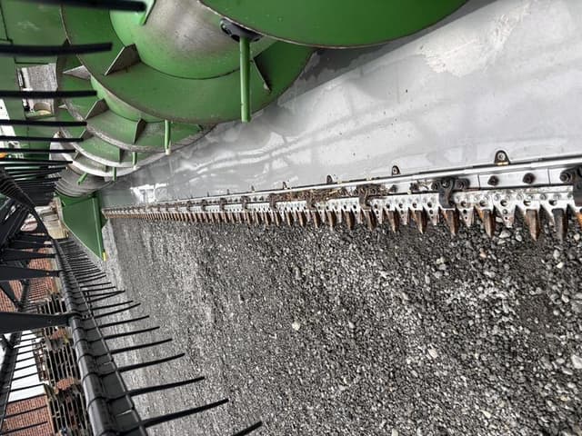 Image of John Deere 625F equipment image 3