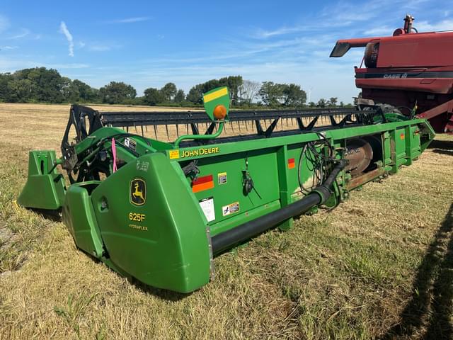Image of John Deere 625F equipment image 1