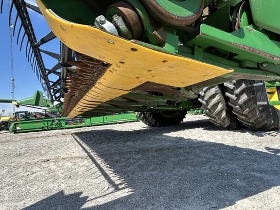 Image of John Deere 625F equipment image 3