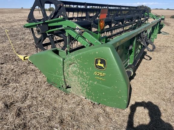 Image of John Deere 625F equipment image 1