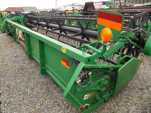 Image of John Deere 625F equipment image 3