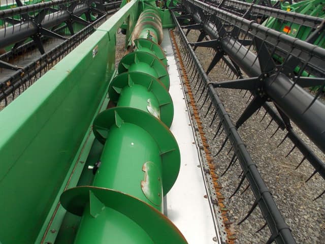 Image of John Deere 625F equipment image 1