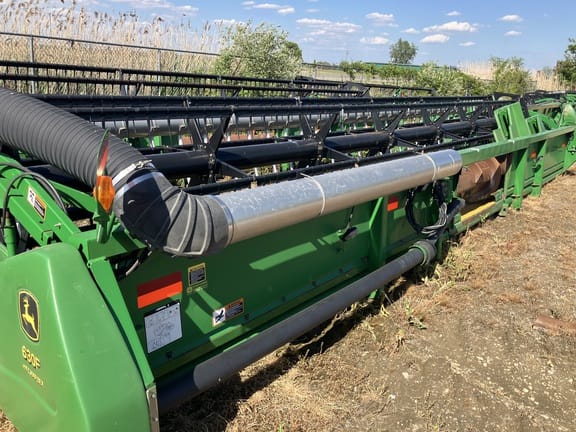 Main image John Deere 630F