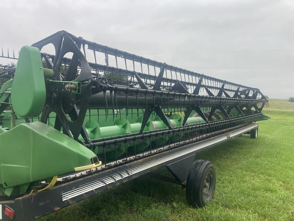 2006 John Deere 630F Equipment Image0