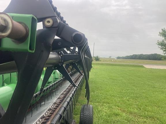 Image of John Deere 630F equipment image 3