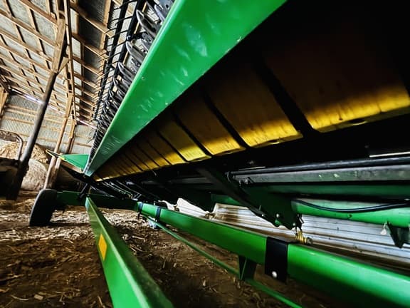 Image of John Deere 630F equipment image 3