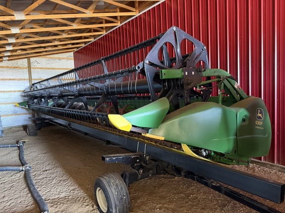 2006 John Deere 630F Equipment Image0