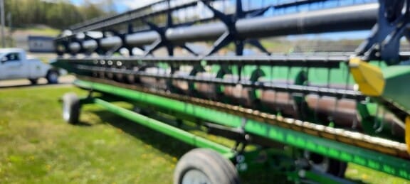 Main image John Deere 630F