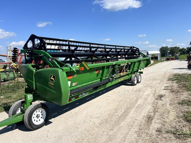 Image of John Deere 630F equipment image 1